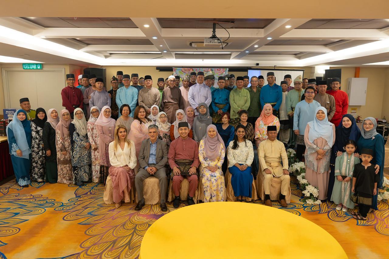 Cardiac Rehabilitation Unit of Gleneagles JPMC hosts heartwarming Hari Raya celebration with patients